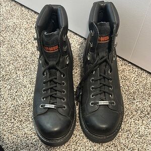 Harley-Davidson Black Leather Boots with Sturdy Rubber Sole